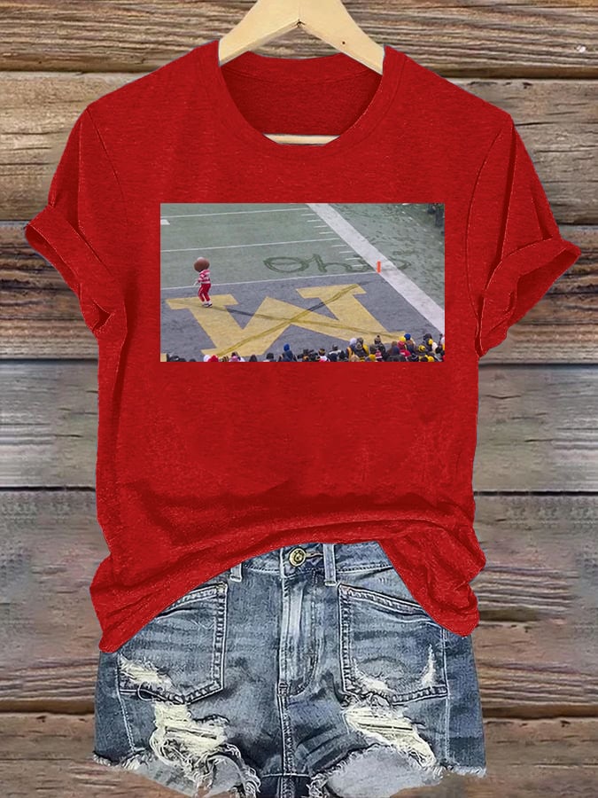 Women's Vintage Buckeyee Ohioo Snow T-shirt