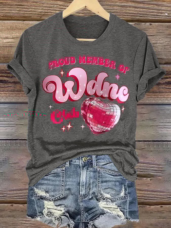 Women's Retro Funny Proud Member Of Club We Do Not Care Menopause Perimenopause Print T-Shirts