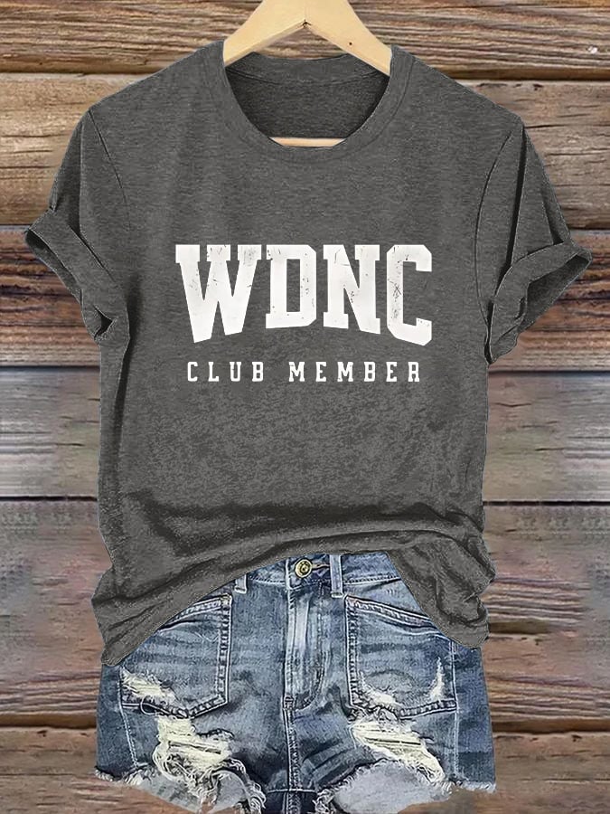 Retro Funny WDNC Menopause Perimenopause Print T-Shirt