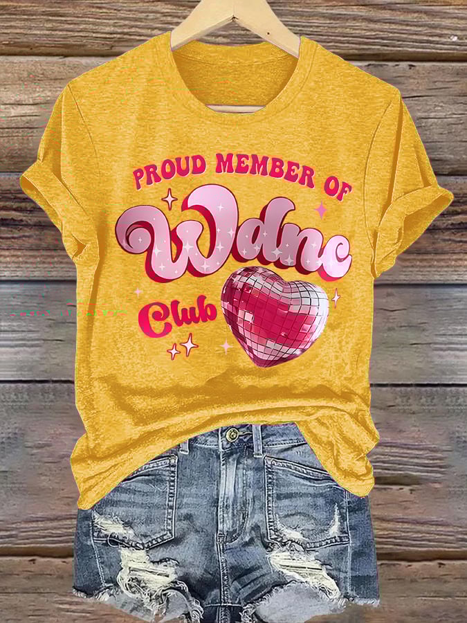 Women's Retro Funny Proud Member Of Club We Do Not Care Menopause Perimenopause Print T-Shirts