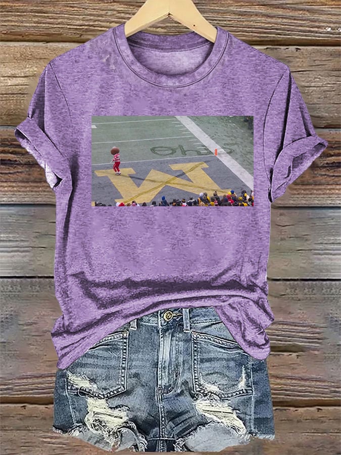 Women's Vintage Buckeyee Ohioo Snow T-shirt