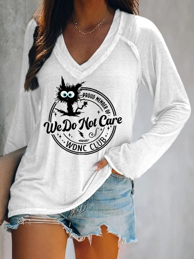 V-neck Retro Funny Proud Member Of WDNC Club Menopause Perimenopause Print T-Shirt