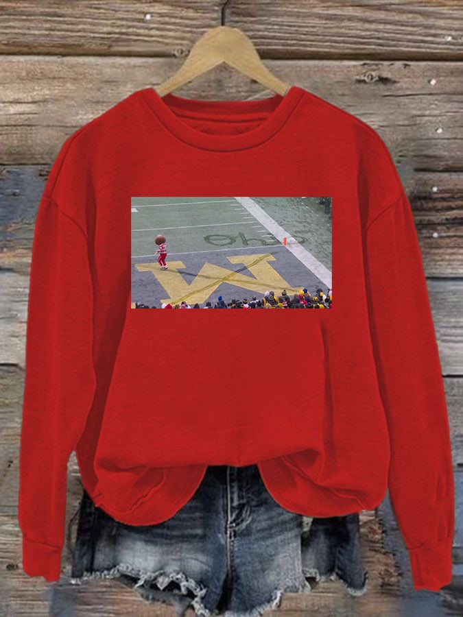 Women's   Vintage Buckeyee Ohioo Snow Sweatshirt