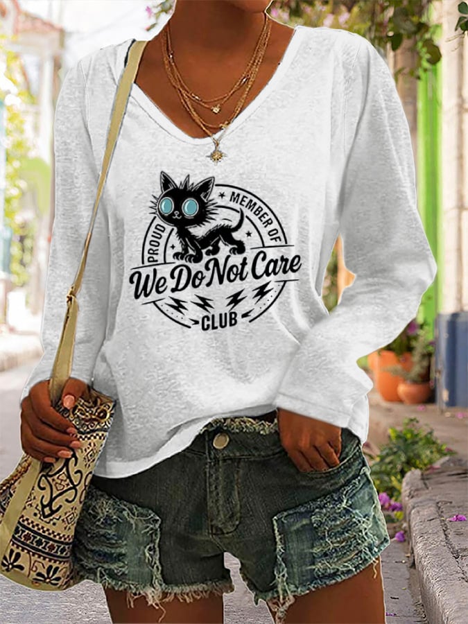 Women's  Retro Funny Proud Member Of  Club We Do Not Care Menopause Perimenopause Print long-sleeved  T-Shirt