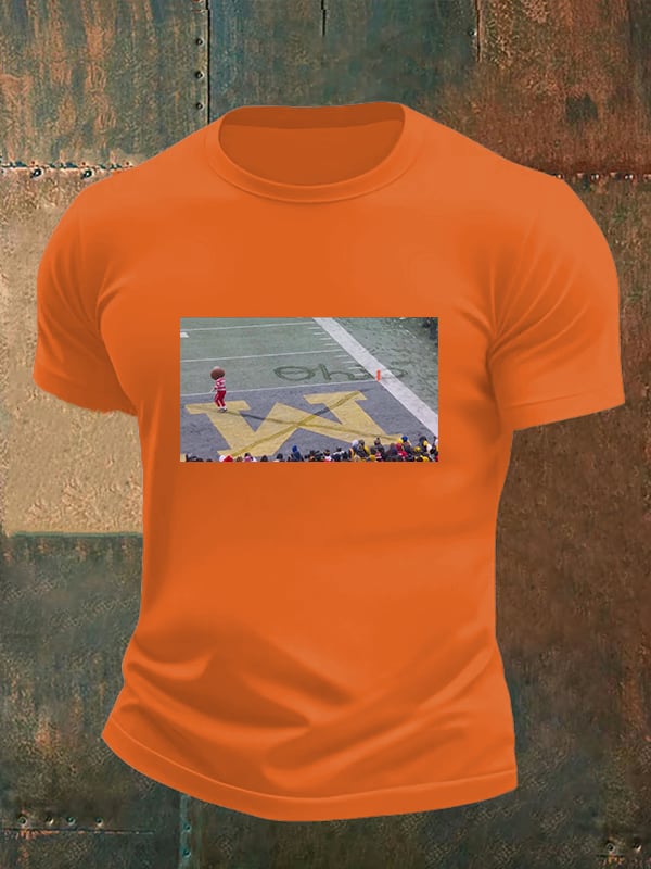 Men's  Vintage Buckeyee Ohioo Snow  T-shirt