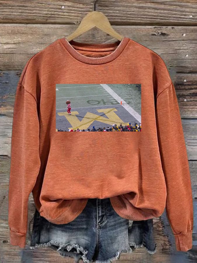 Women's   Vintage Buckeyee Ohioo Snow Sweatshirt