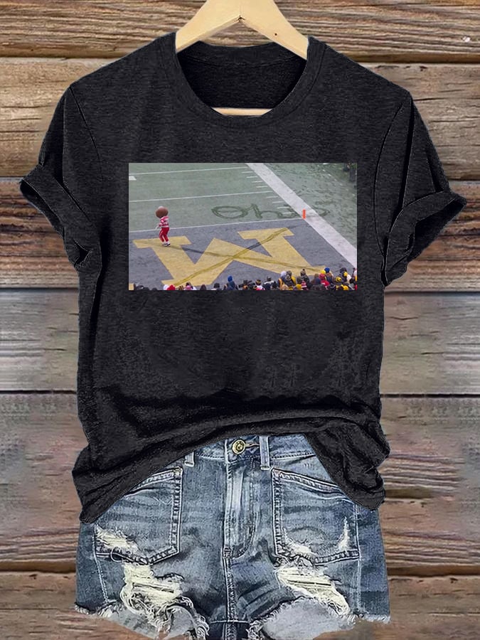 Women's  Vintage Buckeyee Ohioo Snow  T-shirt