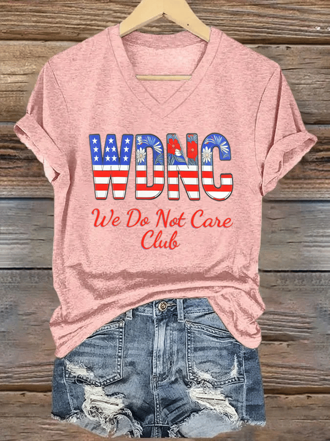 Women's  Retro Funny Proud Member Of  Club We Do Not Care Menopause Perimenopause Print T-Shirt