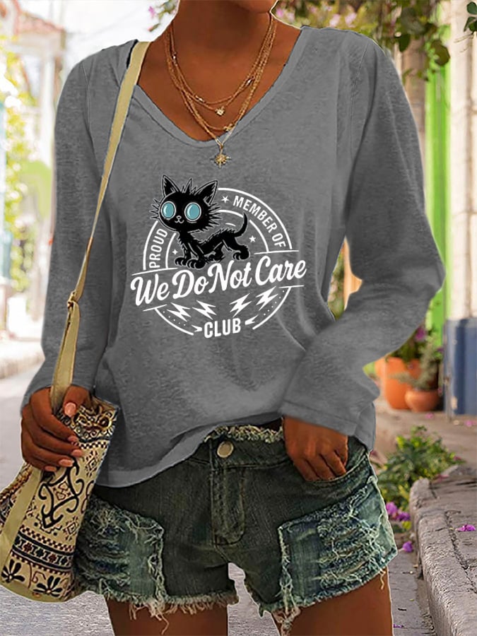 Women's  Retro Funny Proud Member Of  Club We Do Not Care Menopause Perimenopause Print long-sleeved  T-Shirt