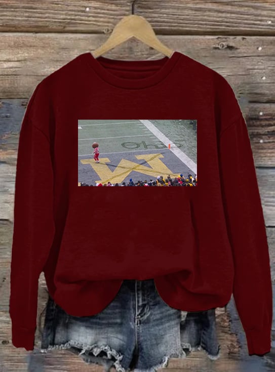 Women's   Vintage Buckeyee Ohioo Snow Sweatshirt